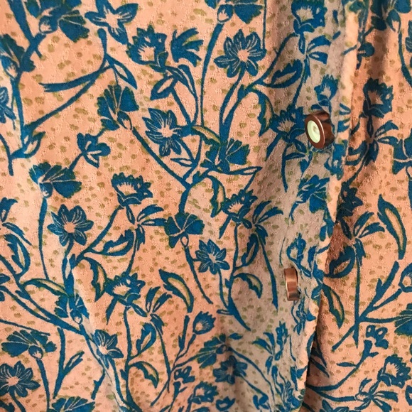 Flower Top - Picture 2 of 2